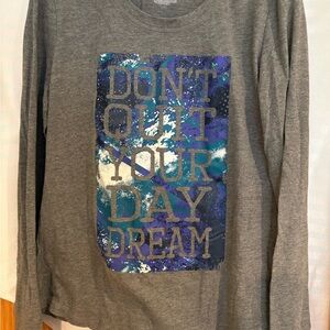Tek Gear Gray and Blue Crew Neck Shirt “Don’t quit your day dream”
